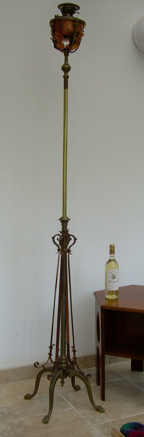 Antiques Atlas - Brass Standard Oil Lamp